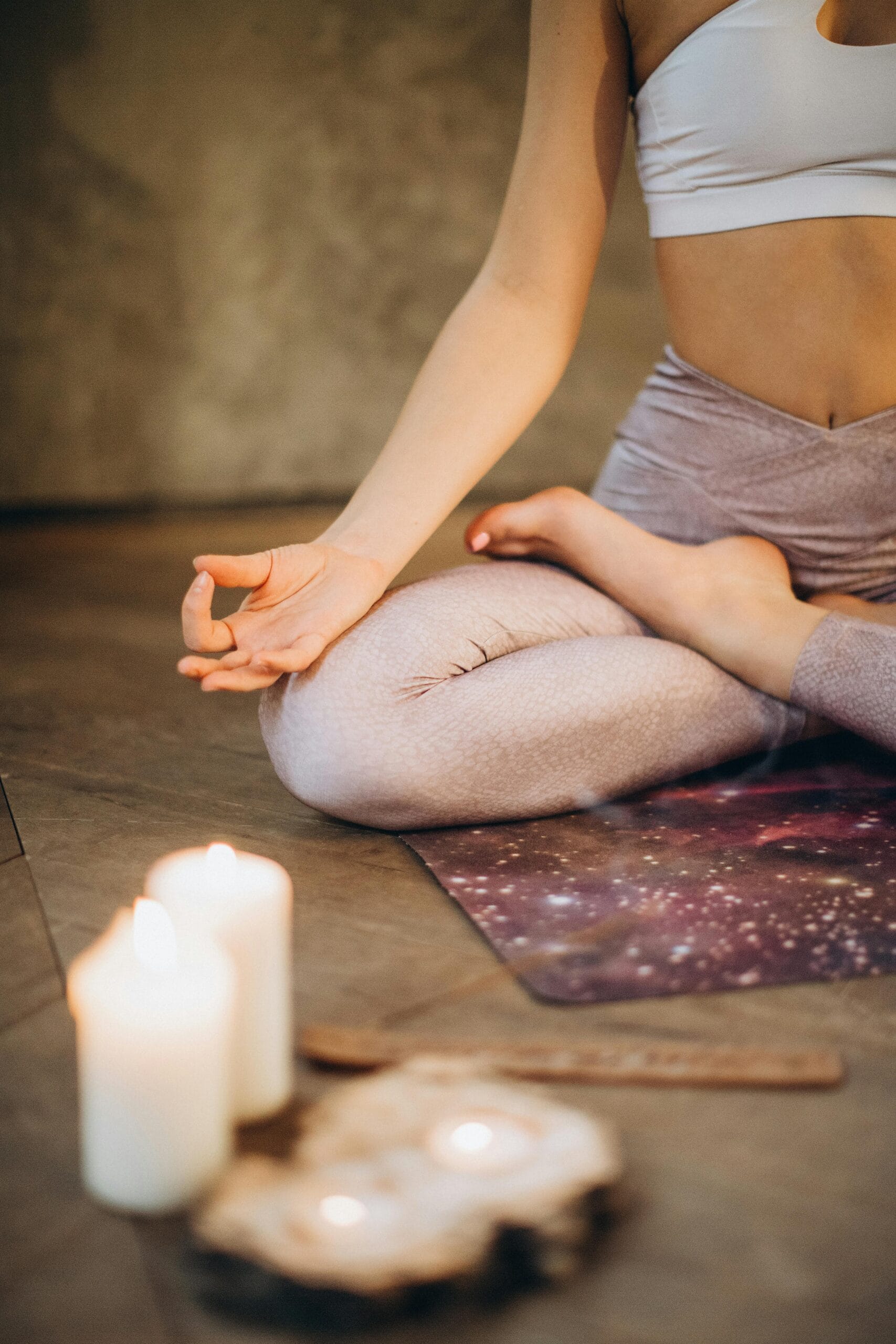 Simple breathing techniques to relieve anxiety